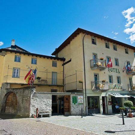 Hotel Garni Le Corti Grosotto Bagian luar foto